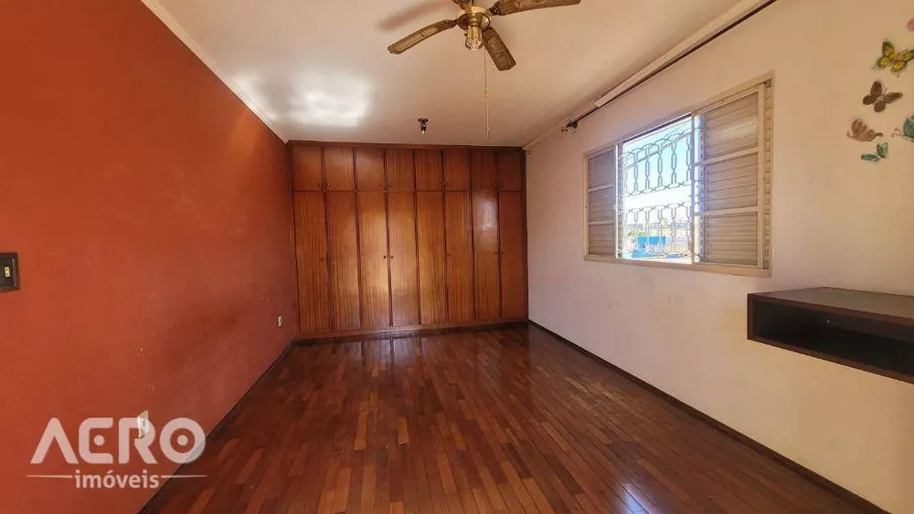 Casa, 4 quartos, 232 m² - Foto 16