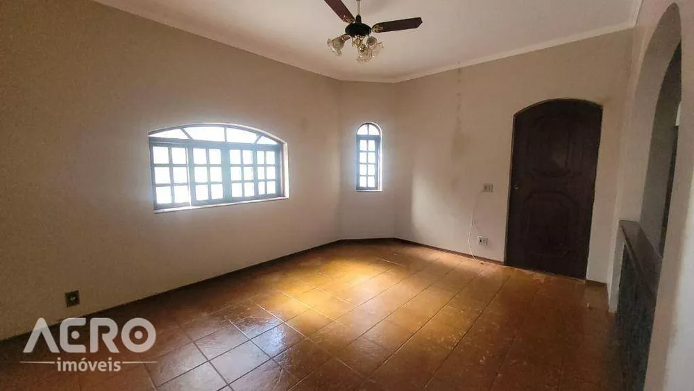 Casa, 4 quartos, 232 m² - Foto 13