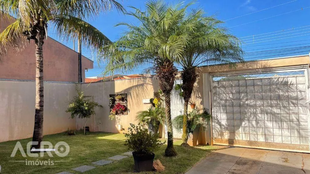 Casa à venda com 2 quartos, 145m² - Foto 4