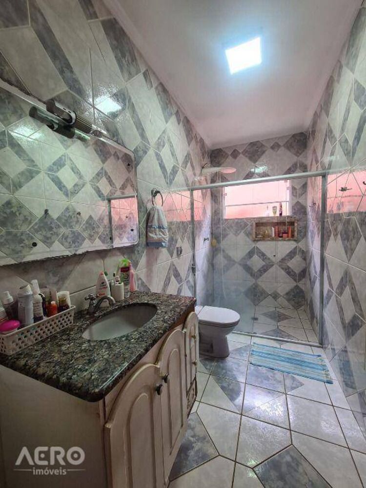 Casa, 3 quartos, 144 m² - Foto 11