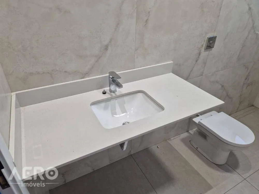 Casa, 3 quartos, 180 m² - Foto 1
