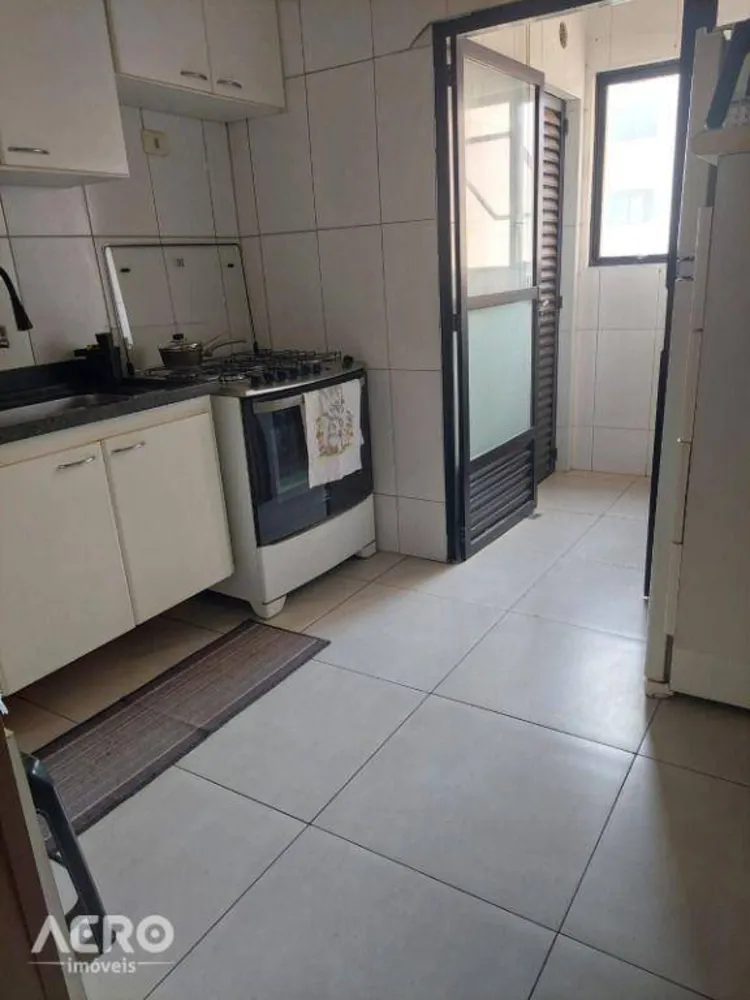 Apartamento, 3 quartos, 98 m² - Foto 3