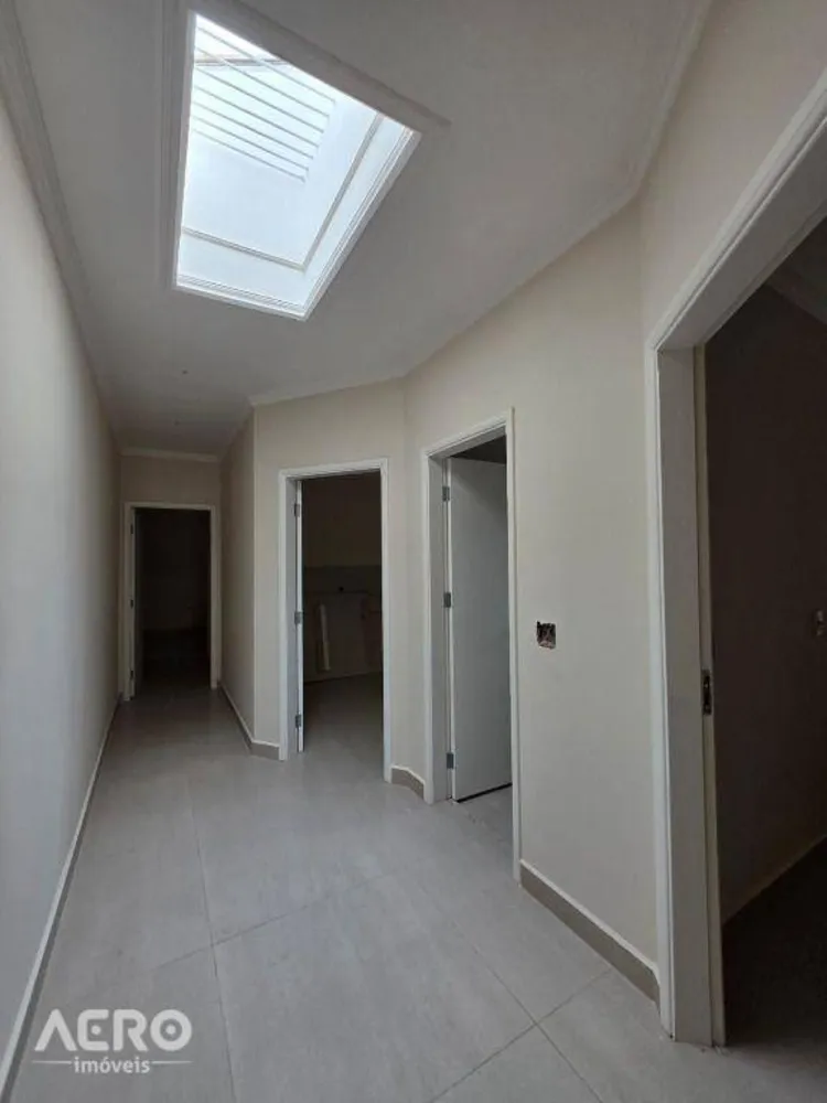 Casa, 3 quartos, 245 m² - Foto 4