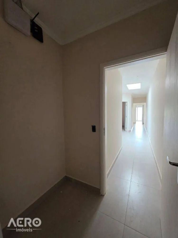 Casa, 3 quartos, 245 m² - Foto 5