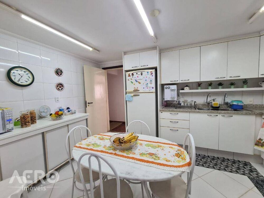 Apartamento, 3 quartos, 203 m² - Foto 3