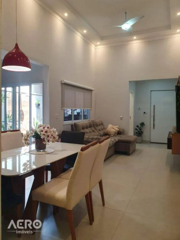 Casa, 3 quartos, 135 m² - Foto 1