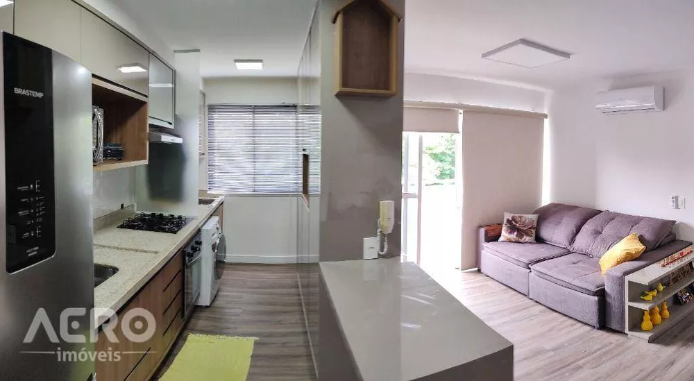 Apartamento à venda com 2 quartos, 61m² - Foto 1