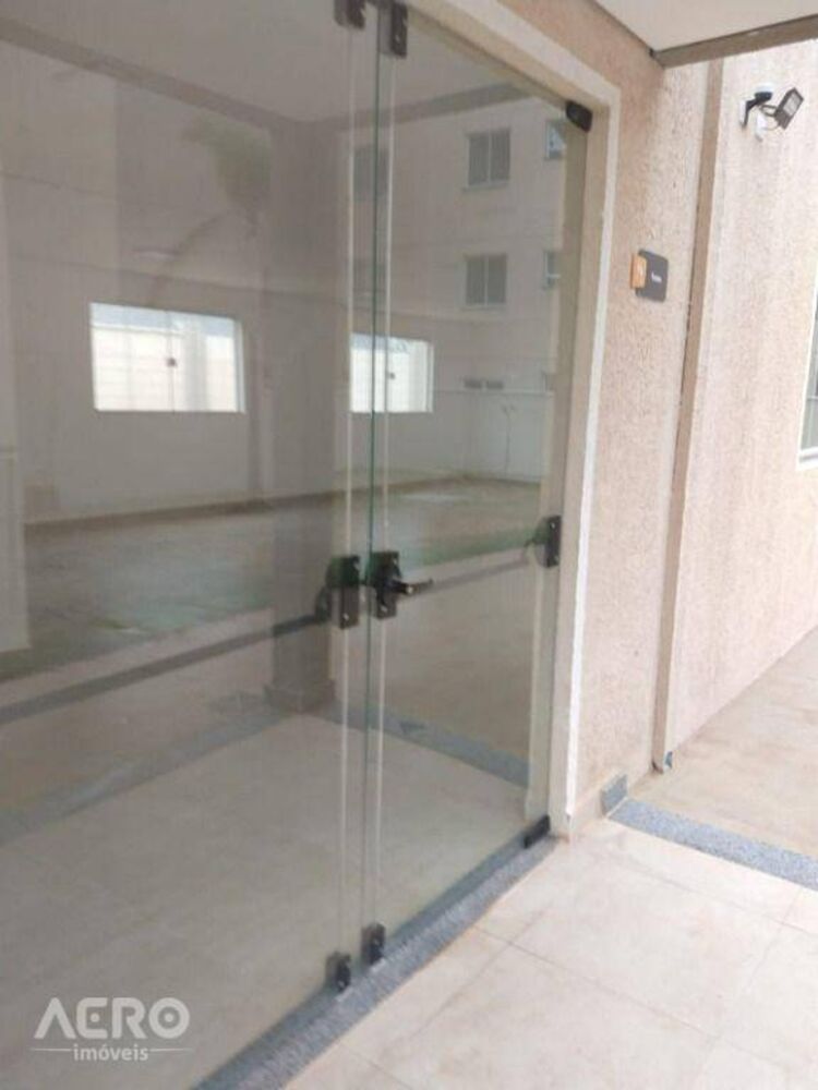 Apartamento para alugar com 2 quartos, 42m² - Foto 5
