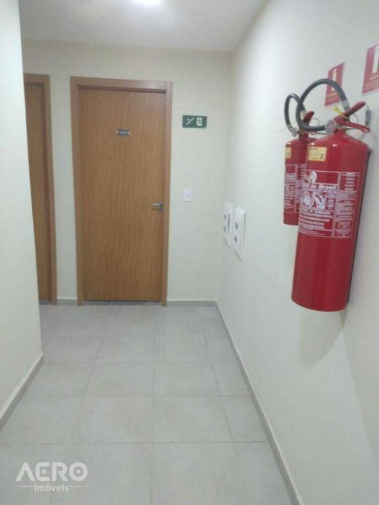 Apartamento para alugar com 2 quartos, 42m² - Foto 10