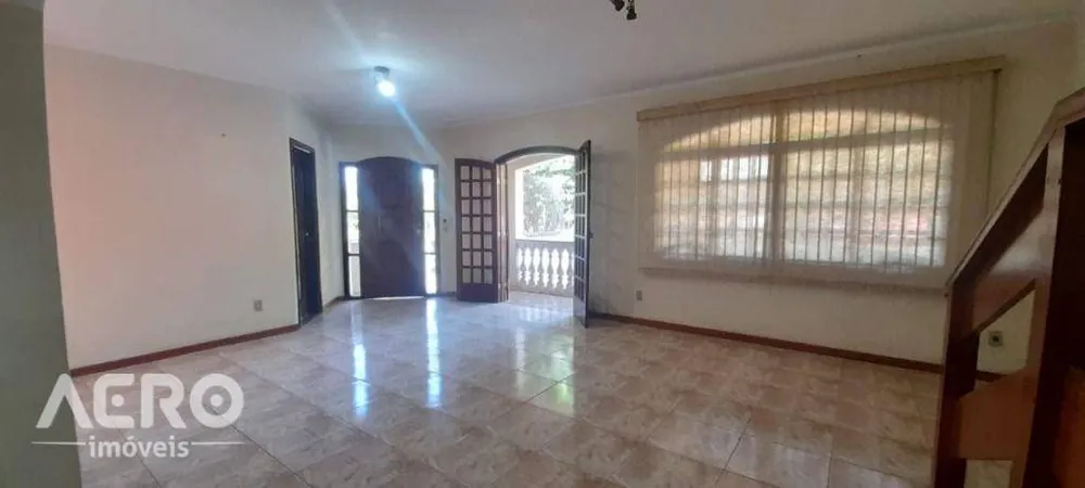 Casa, 246 m² - Foto 1