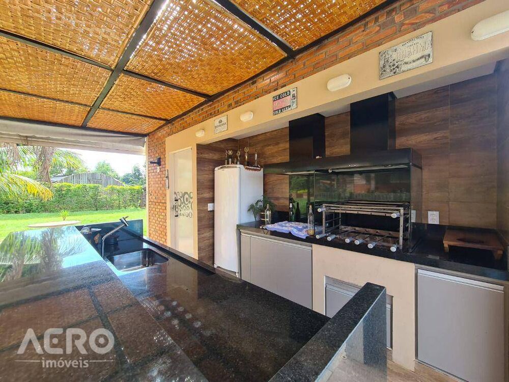 Chácara à venda com 4 quartos, 450m² - Foto 25