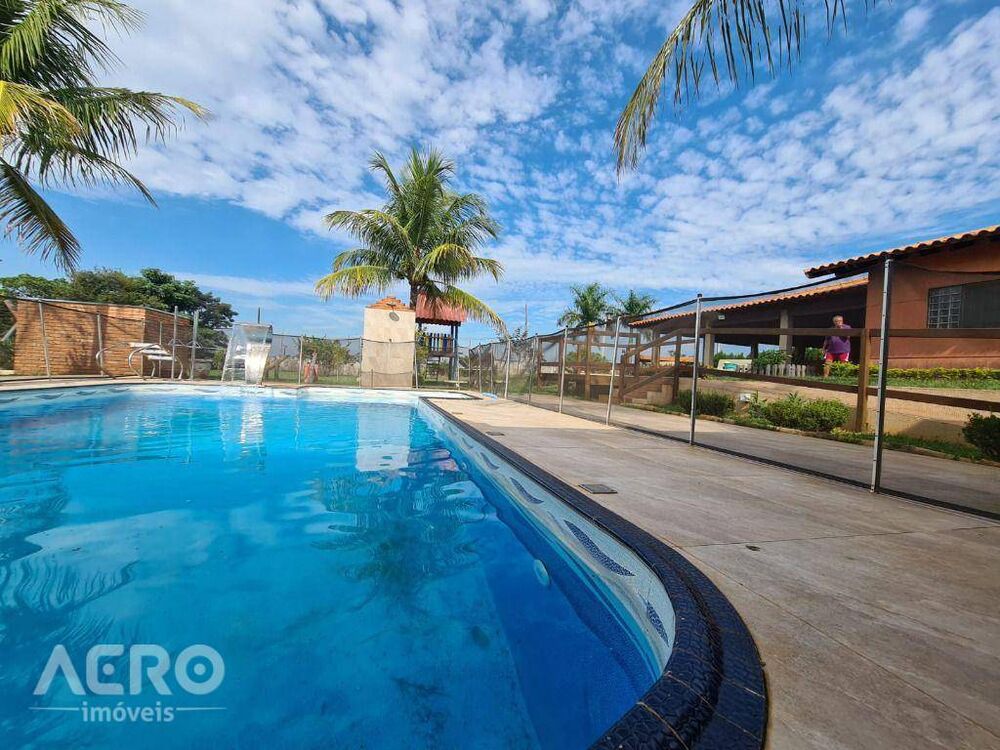 Chácara à venda com 4 quartos, 450m² - Foto 42