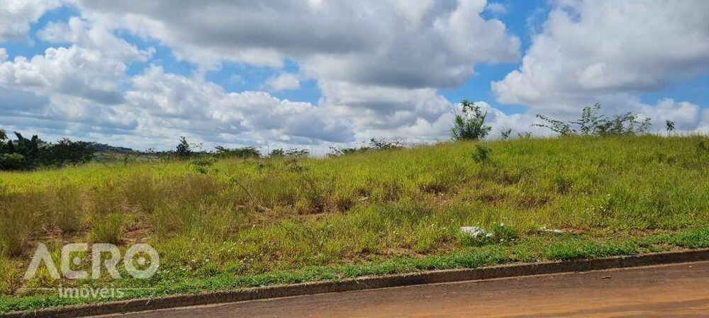 Terreno, 332 m² - Foto 1