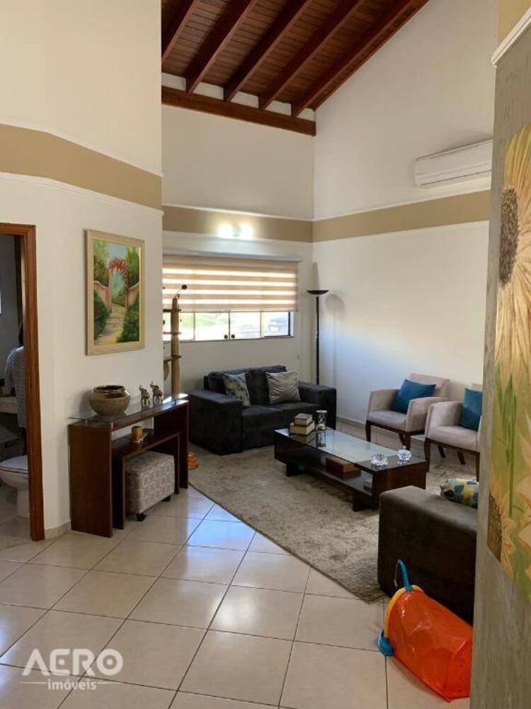 Casa de Condomínio à venda e aluguel com 3 quartos, 200m² - Foto 2