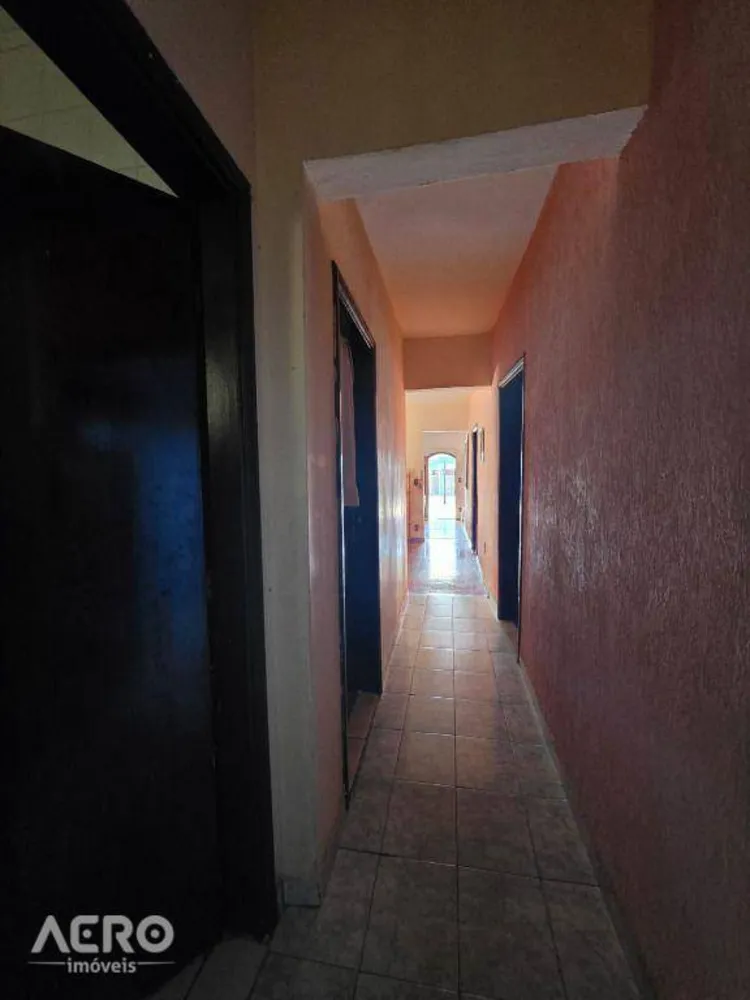 Casa, 4 quartos, 244 m² - Foto 3