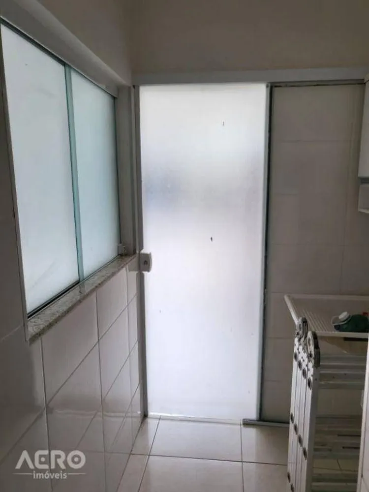 Casa, 2 quartos, 150 m² - Foto 2