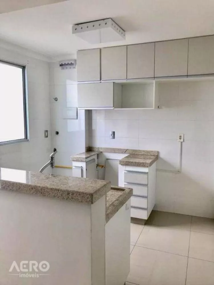 Apartamento à venda com 2 quartos, 48m² - Foto 1