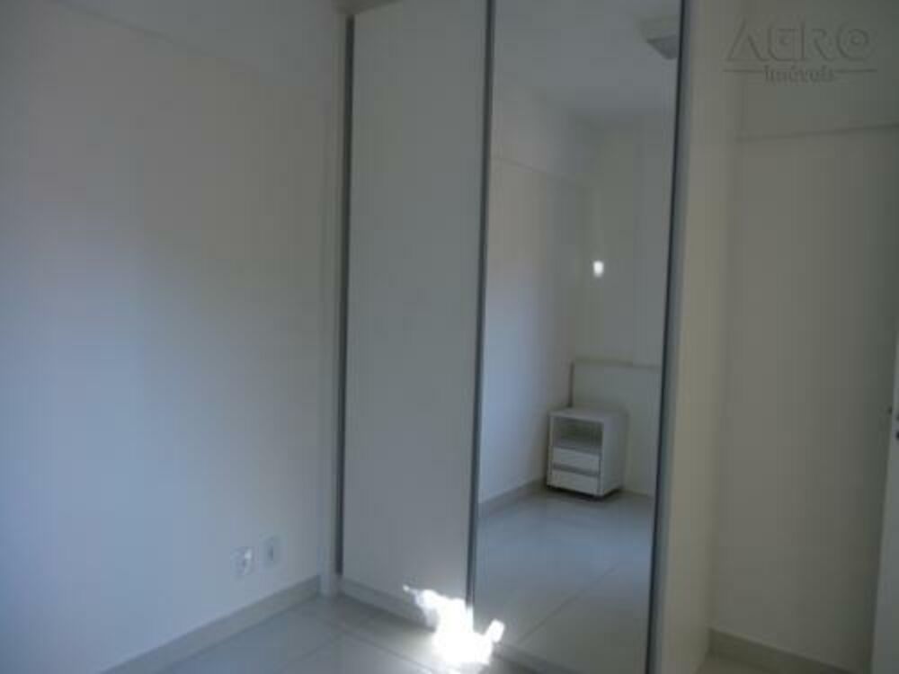 Apartamento à venda com 3 quartos, 86m² - Foto 13
