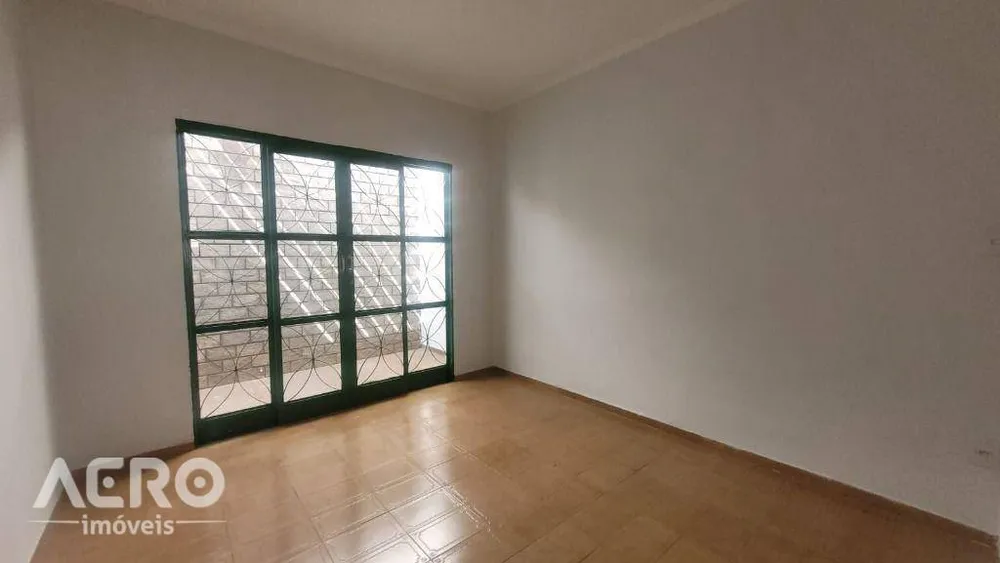 Casa, 3 quartos, 164 m² - Foto 3