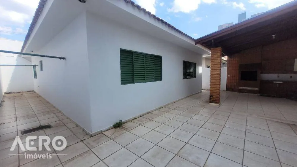 Casa, 3 quartos, 164 m² - Foto 1