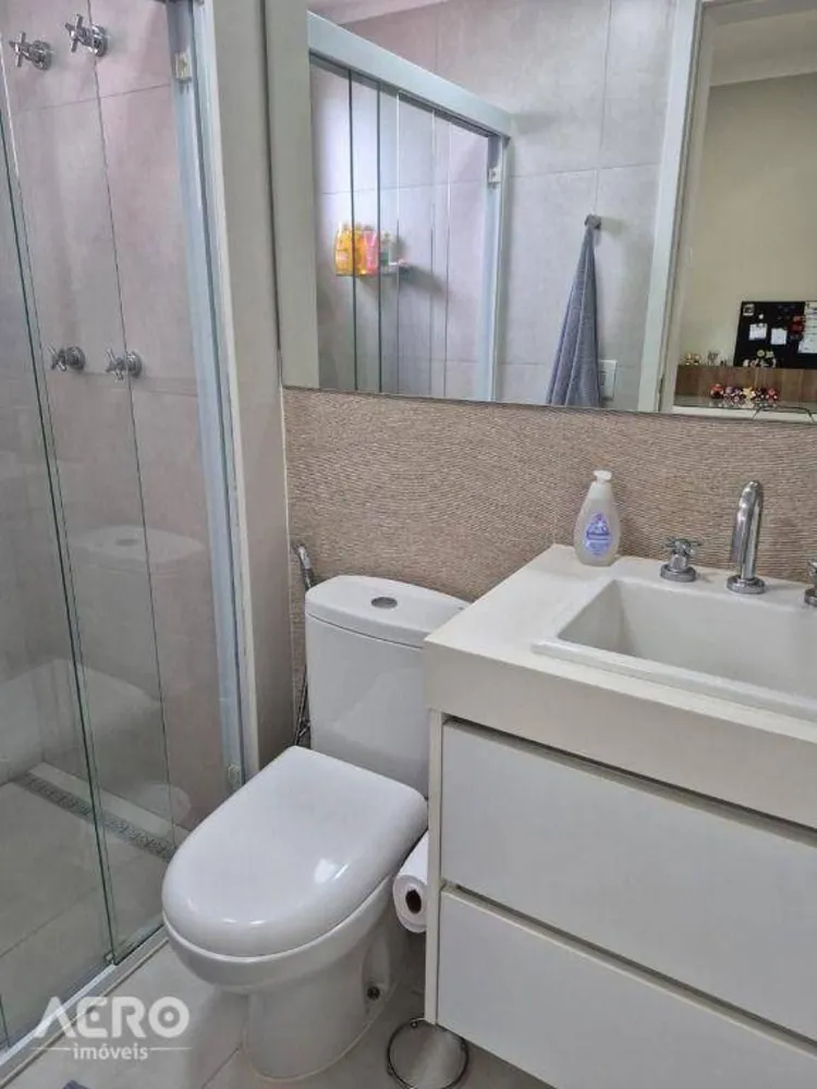 Apartamento, 3 quartos, 136 m² - Foto 2