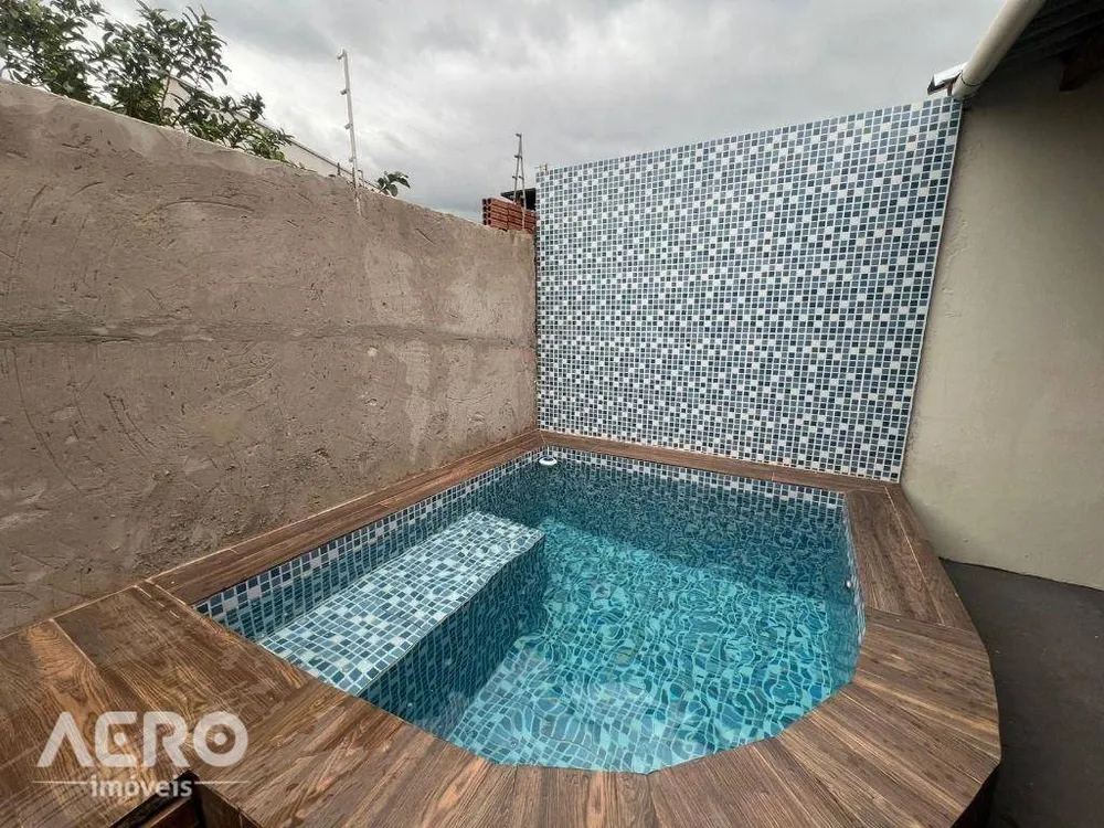 Casa, 3 quartos, 118 m² - Foto 1