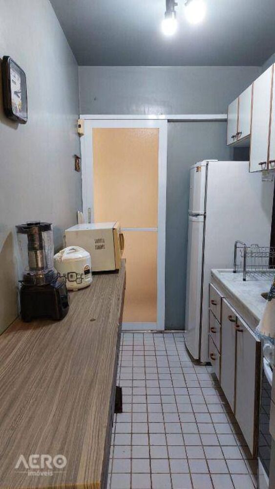 Apartamento à venda com 2 quartos, 52m² - Foto 6