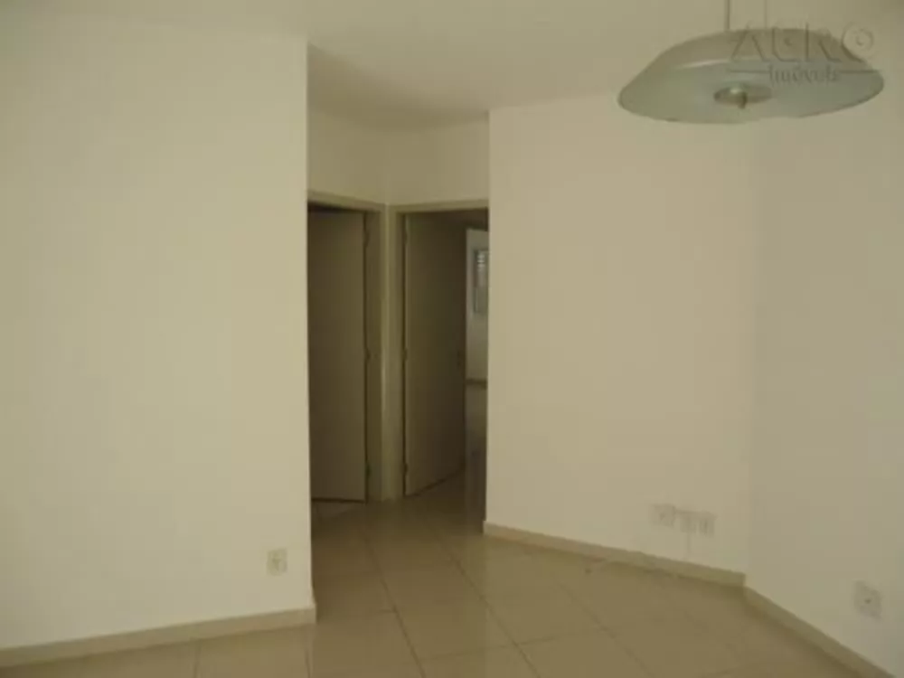 Apartamento à venda com 2 quartos, 65m² - Foto 3