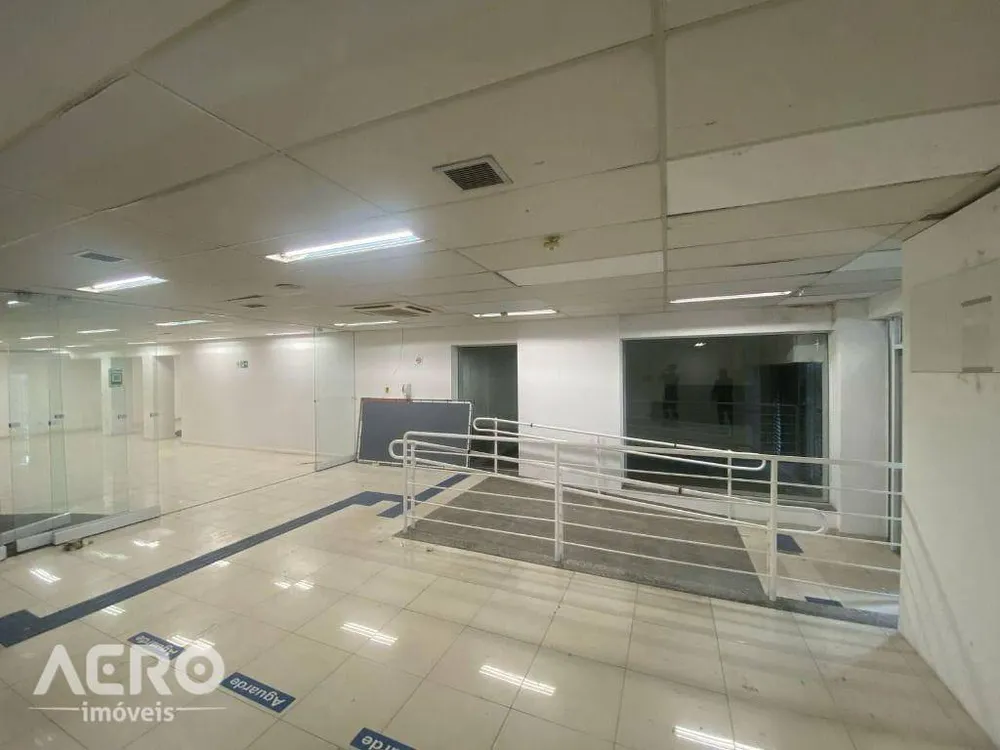 Prédio Inteiro, 1144 m² - Foto 1
