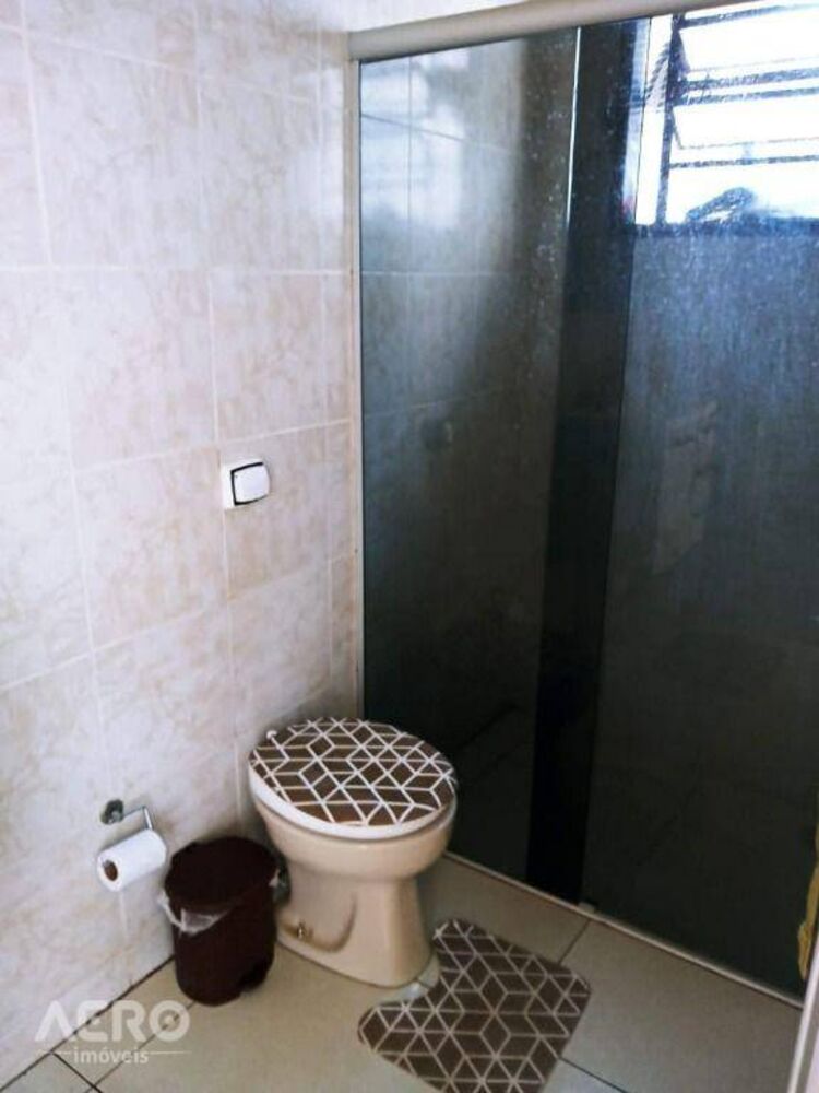 Casa à venda com 4 quartos, 175m² - Foto 12