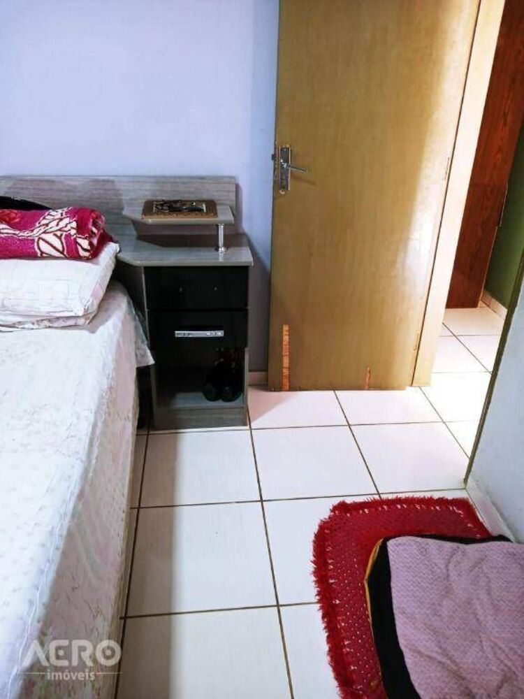 Casa à venda com 4 quartos, 175m² - Foto 30