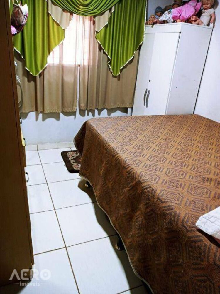Casa à venda com 4 quartos, 175m² - Foto 33