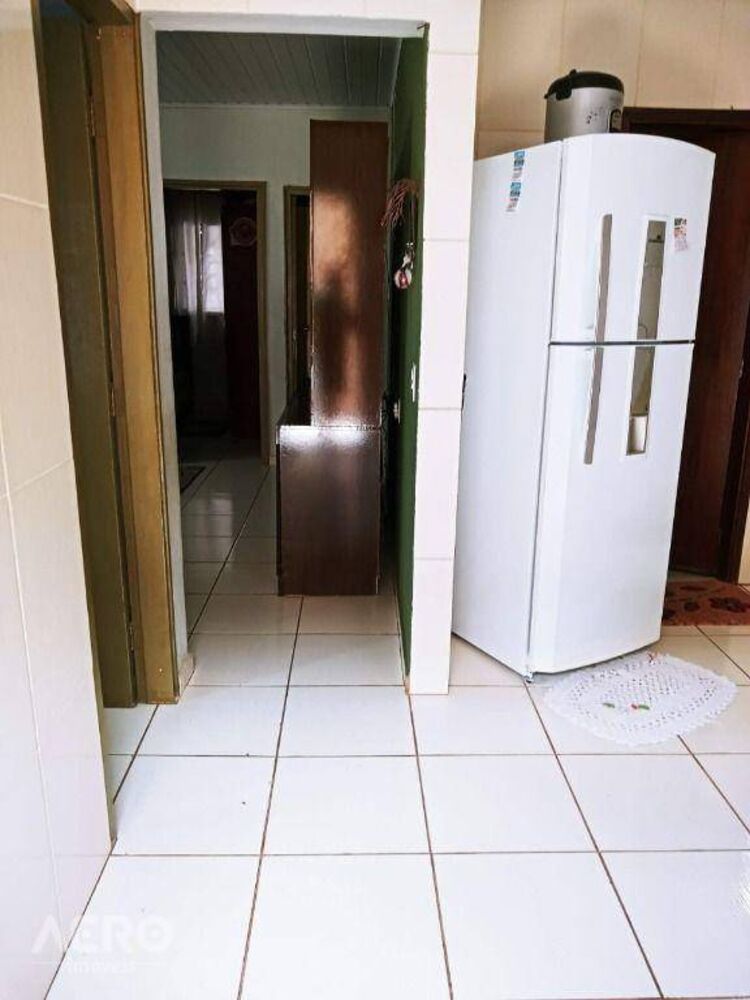 Casa à venda com 4 quartos, 175m² - Foto 26