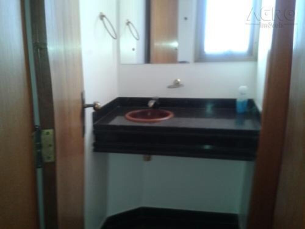Apartamento à venda com 5 quartos, 540m² - Foto 3
