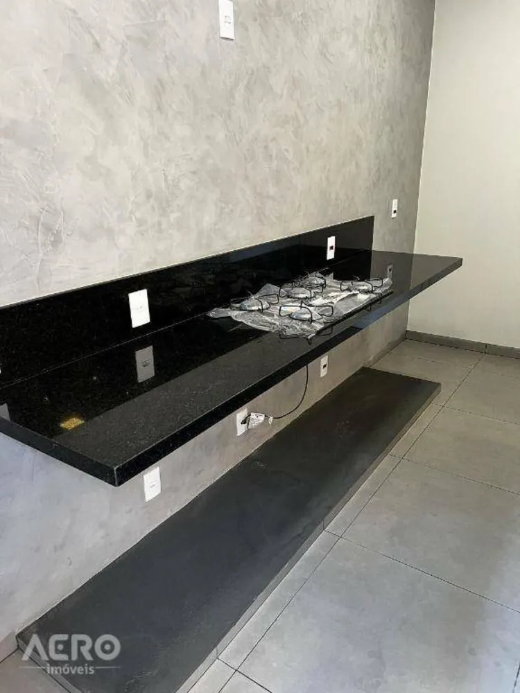 Casa, 3 quartos, 143 m² - Foto 1