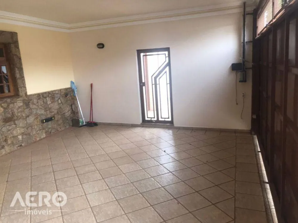 Casa, 3 quartos, 250 m² - Foto 6