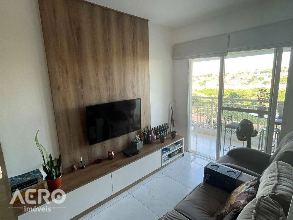 Apartamento, 3 quartos, 77 m² - Foto 1