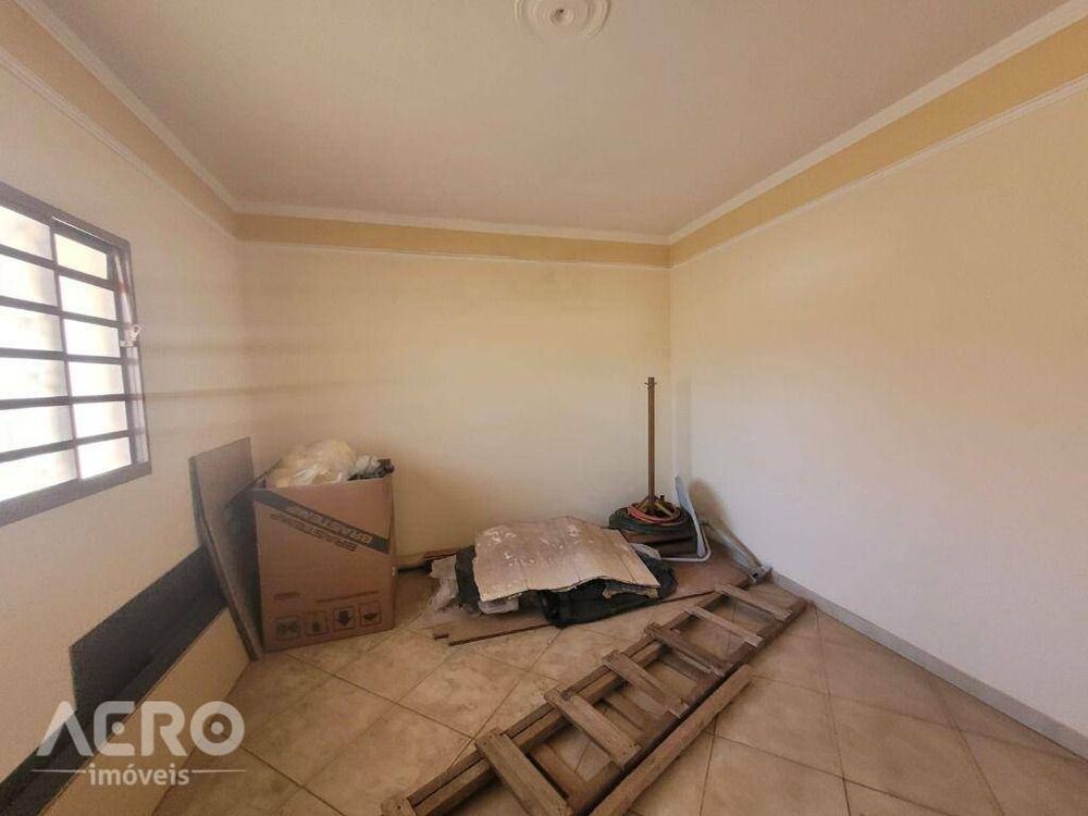Casa à venda com 3 quartos, 133m² - Foto 7