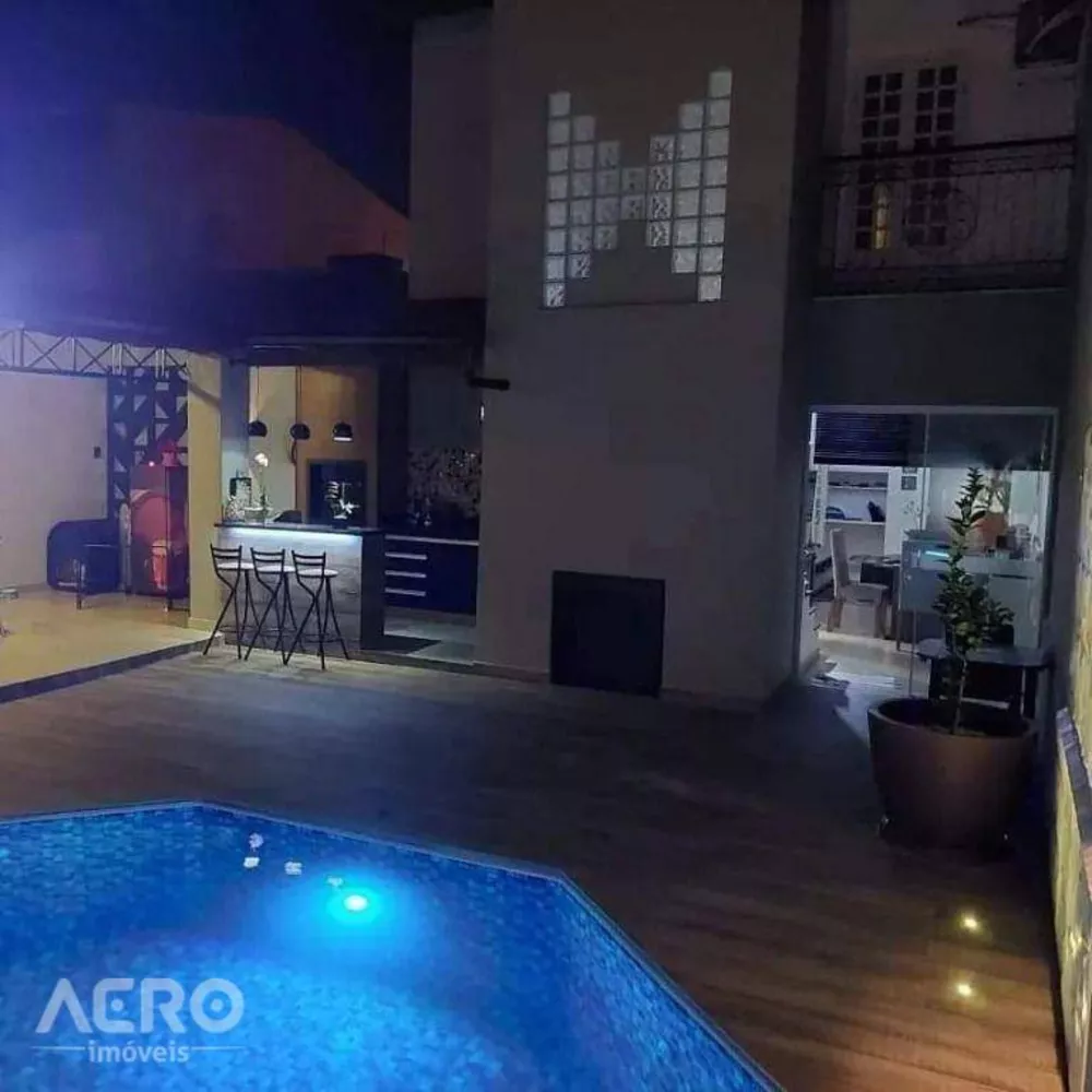 Casa de Condomínio à venda com 3 quartos, 183m² - Foto 2