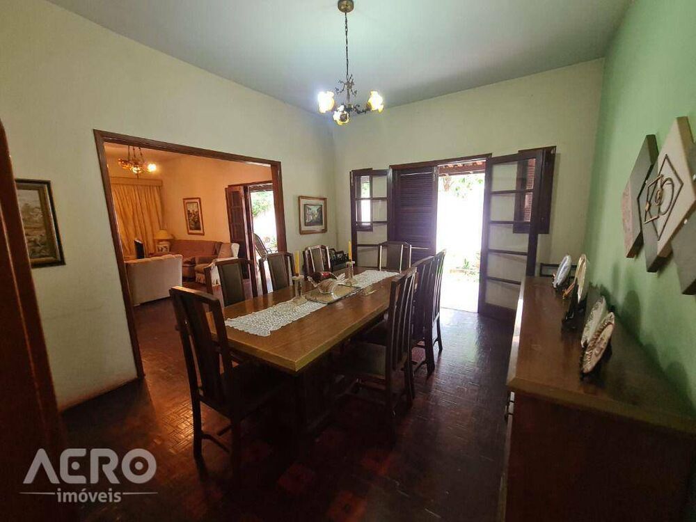 Casa, 3 quartos, 260 m² - Foto 20
