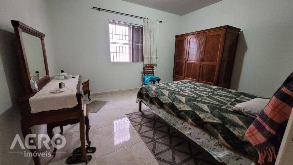 Casa, 3 quartos, 184 m² - Foto 36