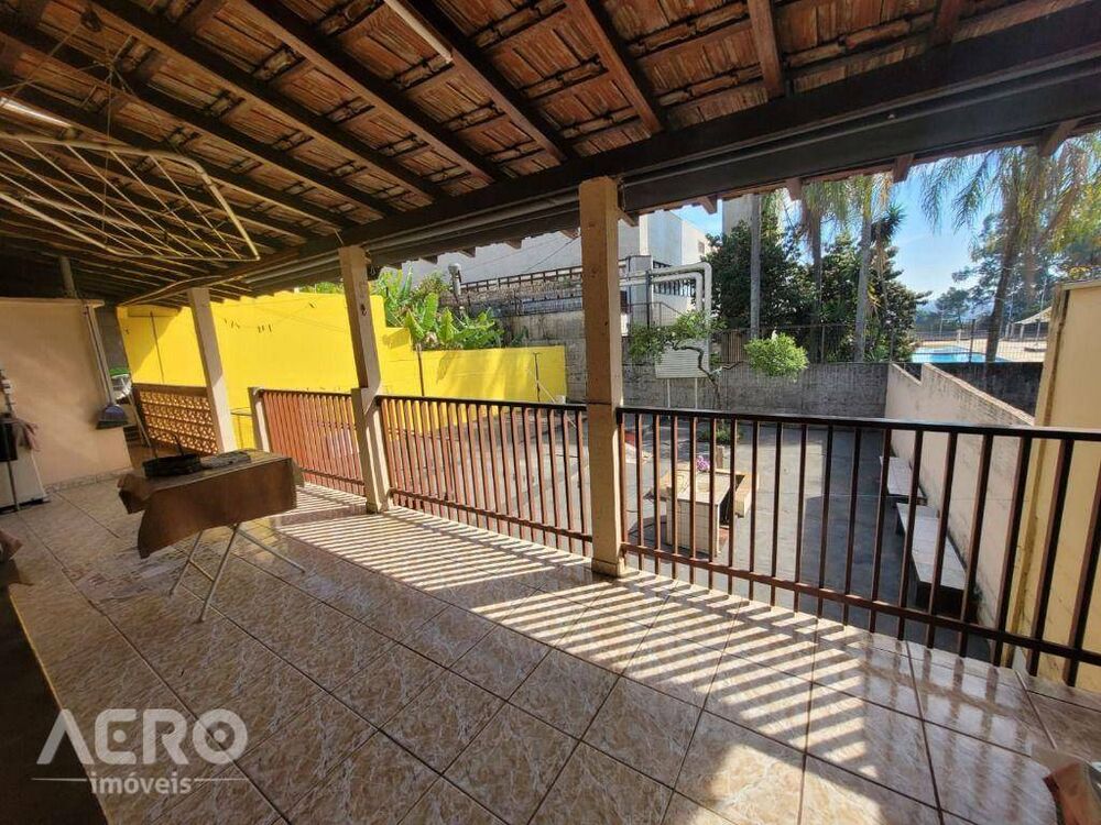 Casa, 3 quartos, 184 m² - Foto 8