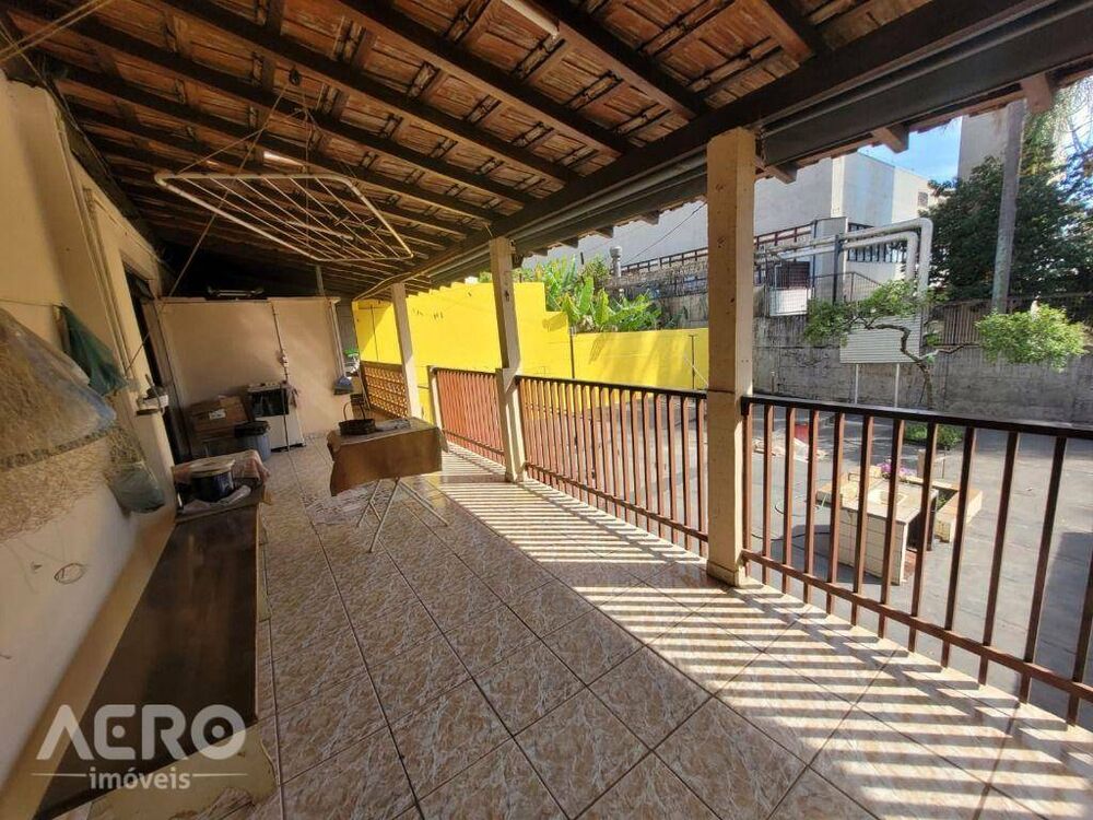 Casa, 3 quartos, 184 m² - Foto 5
