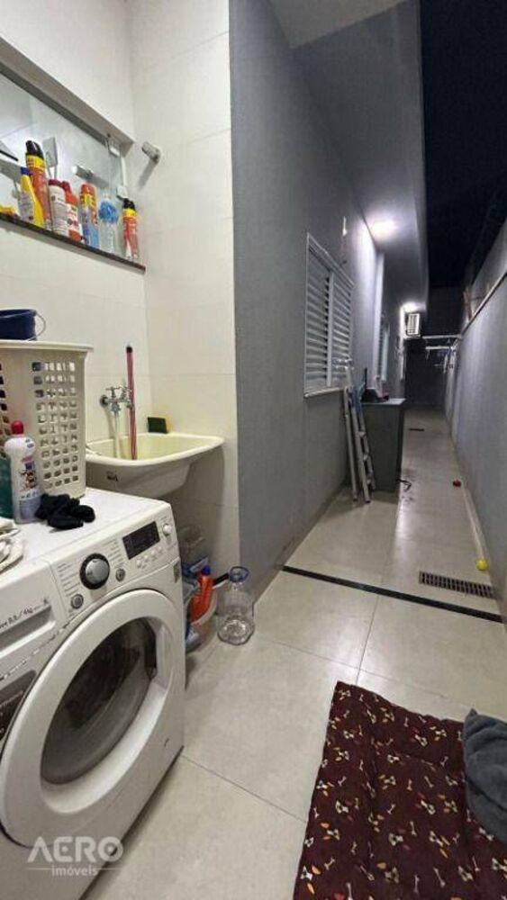 Casa à venda com 3 quartos, 120m² - Foto 22