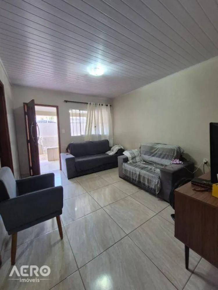 Casa, 2 quartos, 117 m² - Foto 1