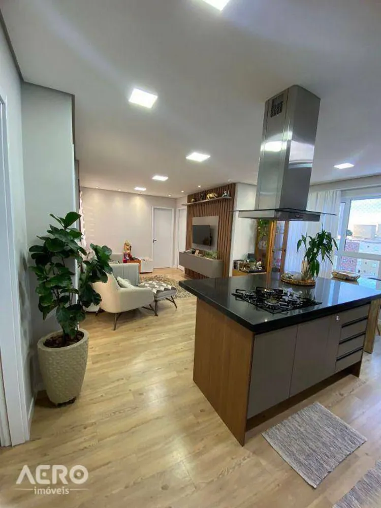 Apartamento, 2 quartos, 70 m² - Foto 1