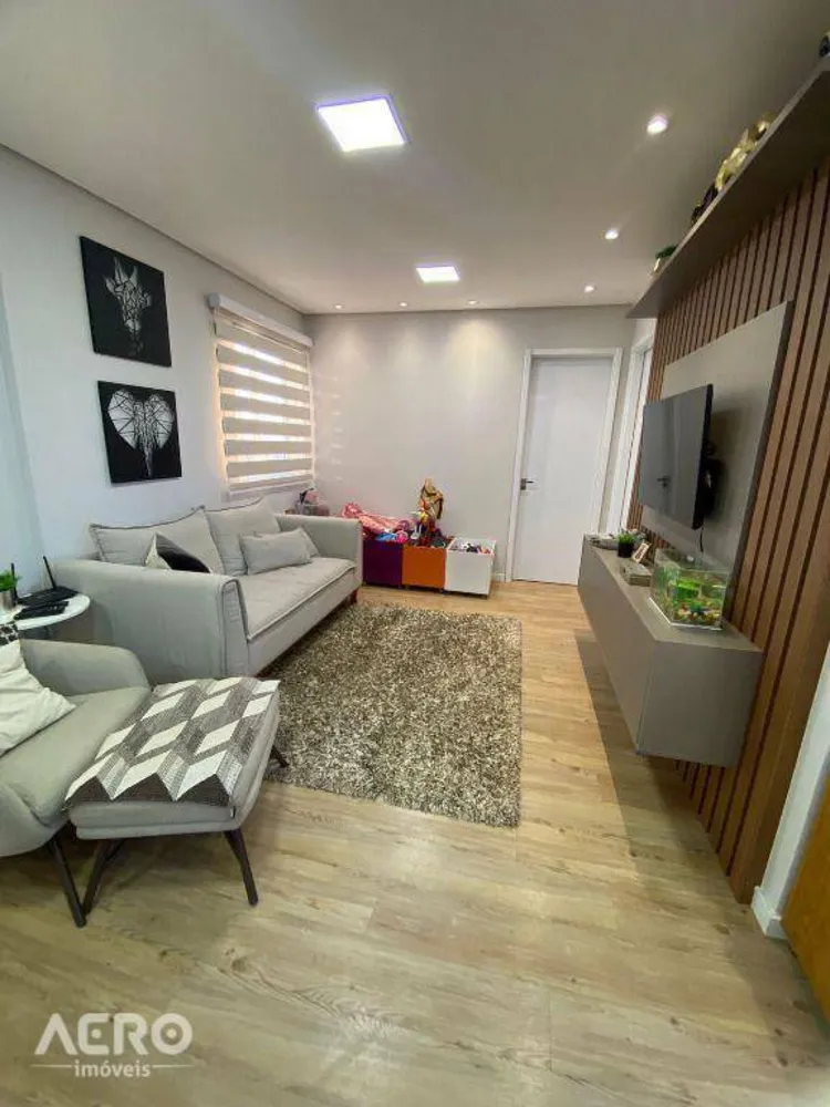Apartamento, 2 quartos, 70 m² - Foto 2
