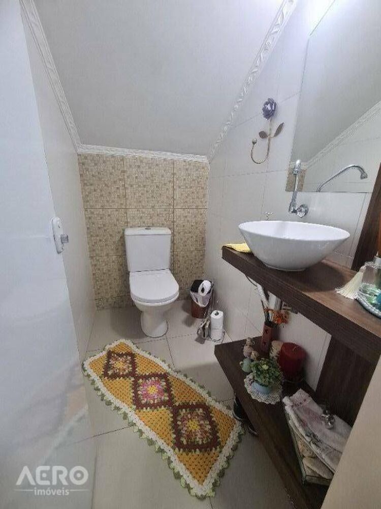 Casa à venda com 3 quartos, 210m² - Foto 34
