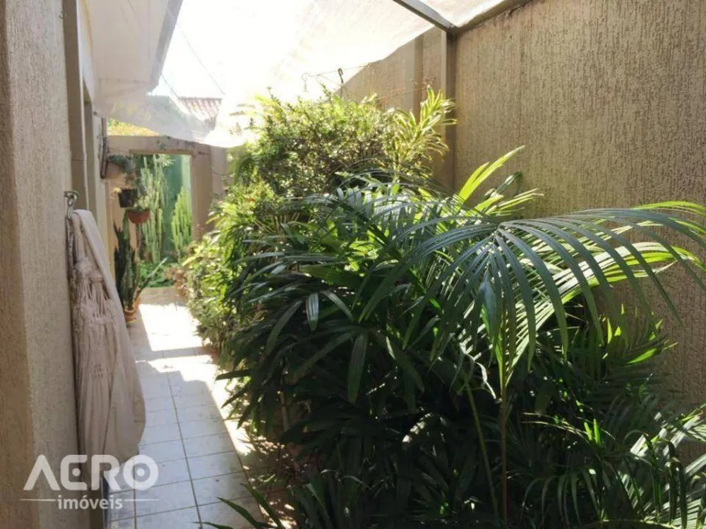 Casa, 3 quartos, 233 m² - Foto 5