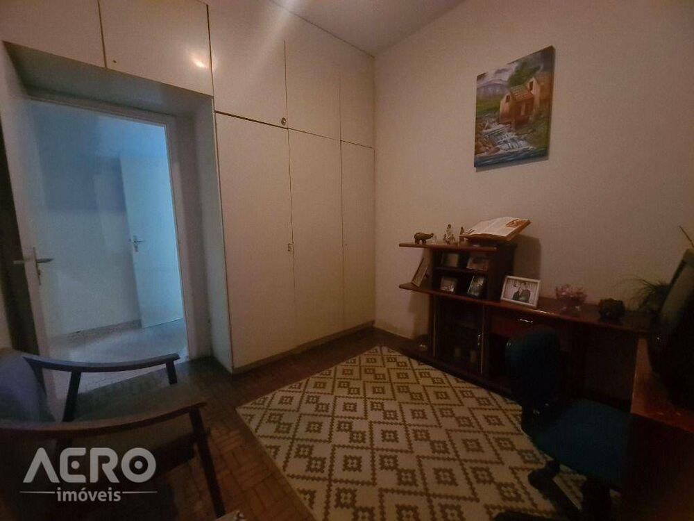 Casa à venda com 3 quartos, 128m² - Foto 15